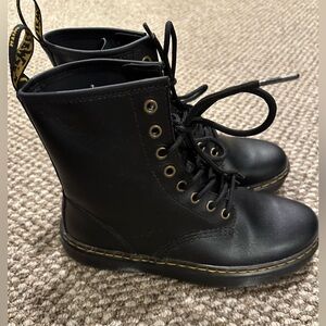 Dr. Martens 1460 Smooth Leather Black Lace Up Boots Women’s 8 Like New!